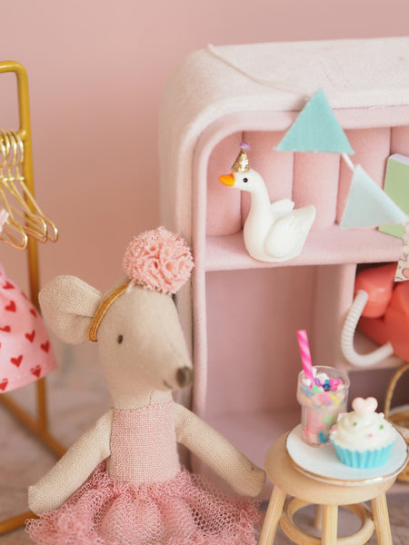 Macmillan Prize Draw Entry