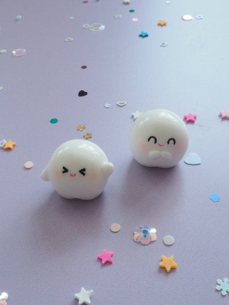 Cute Resin Ghosts - Pack of 2