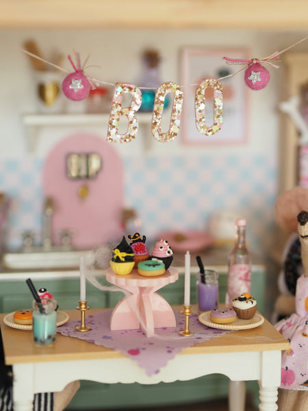 Miniature 'BOO' Halloween Garland 2026*