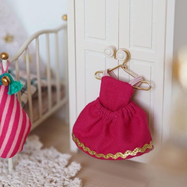 Christmas Hat and Dress Set - Maileg Little Sister